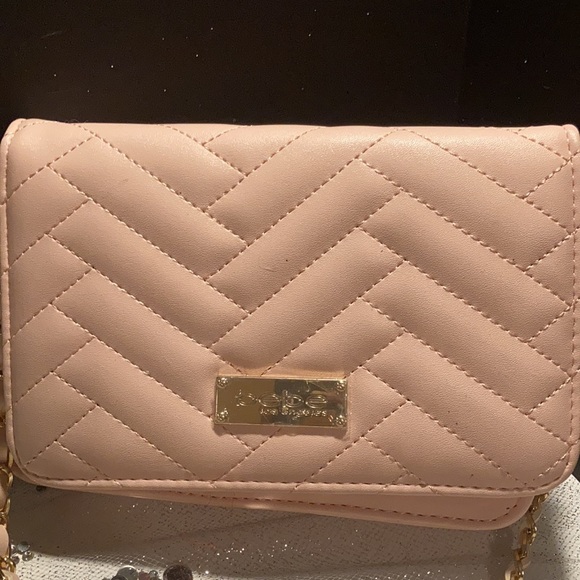 Bebe pink crossbody purse - Picture 3 of 8